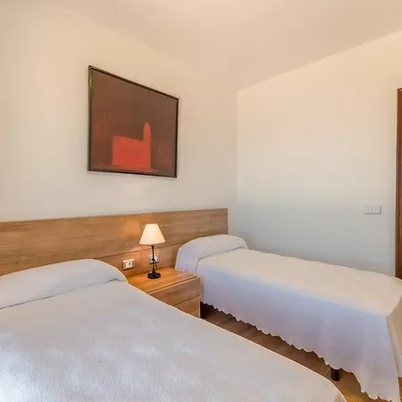 Charming For 6 Guests Villa *