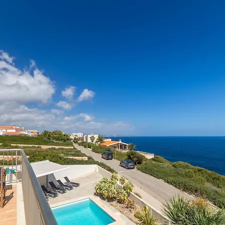 Villa Charming For 6 Guests *